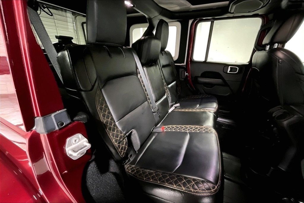 2021 Jeep Wrangler Unlimited Sahara High Altitude