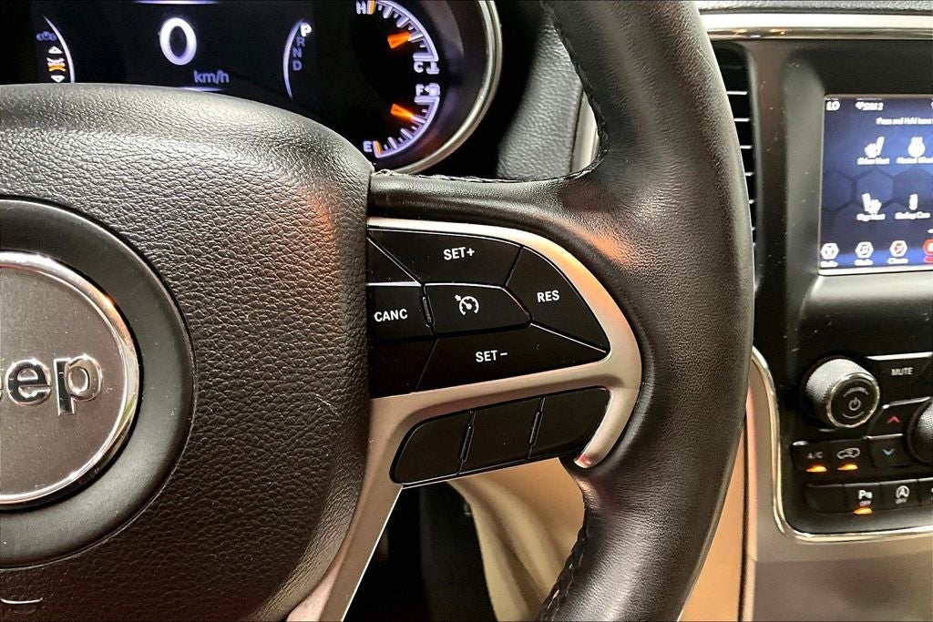 2019 Jeep Grand Cherokee Laredo E