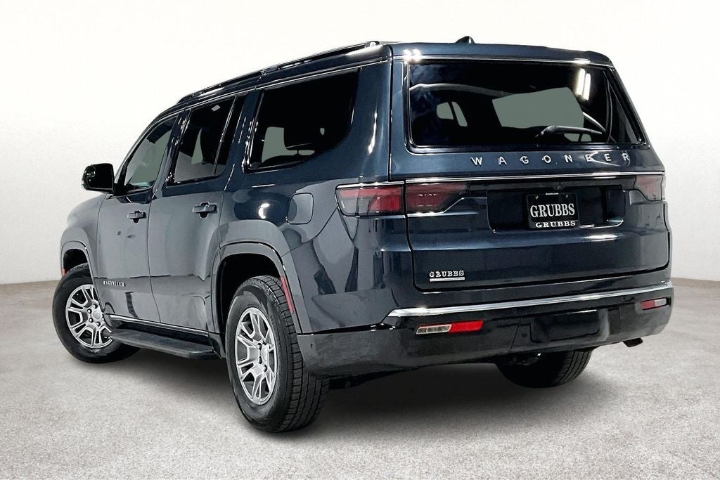 2023 Jeep Wagoneer Base