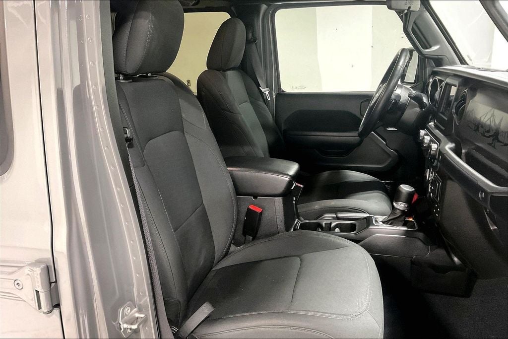 2022 Jeep Gladiator Willys