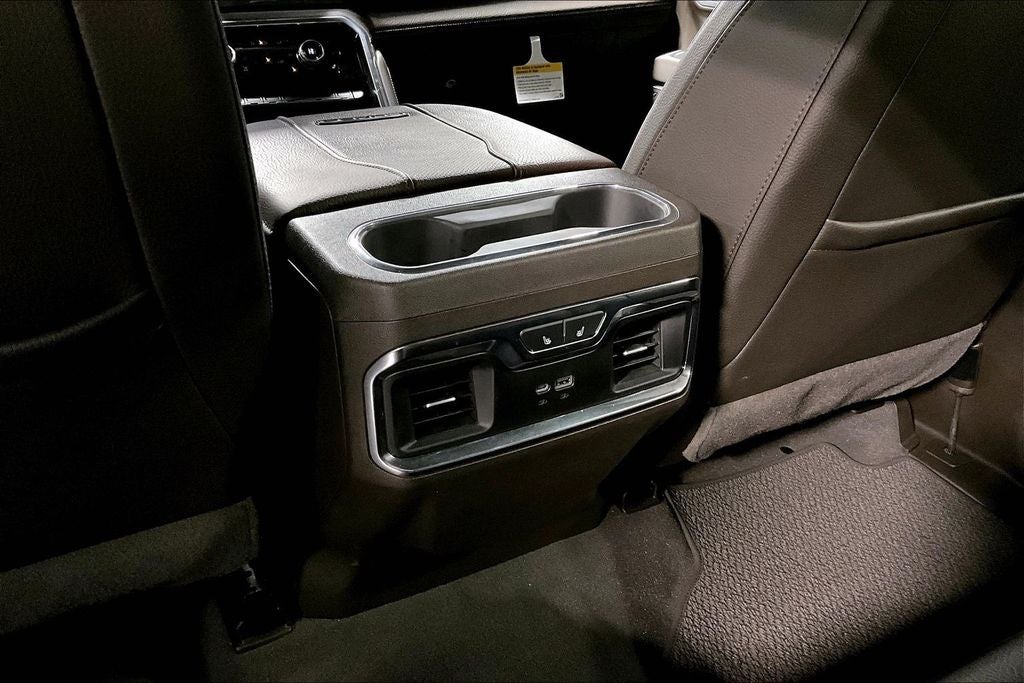 2025 GMC Sierra 3500HD Denali