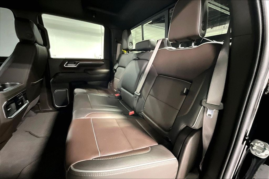 2025 GMC Sierra 3500HD Denali