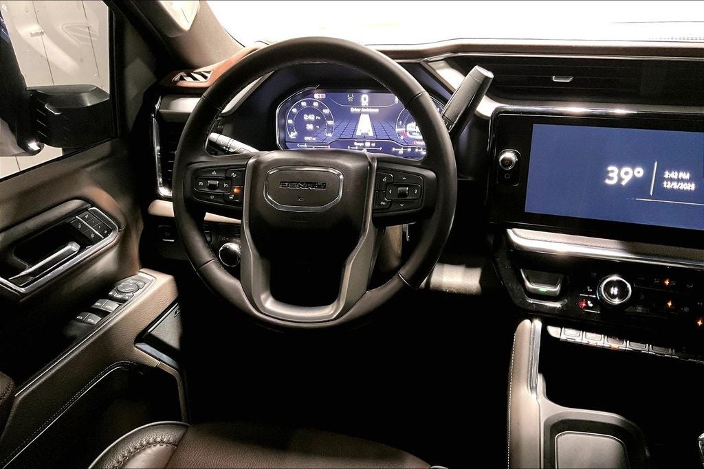 2025 GMC Sierra 3500HD Denali