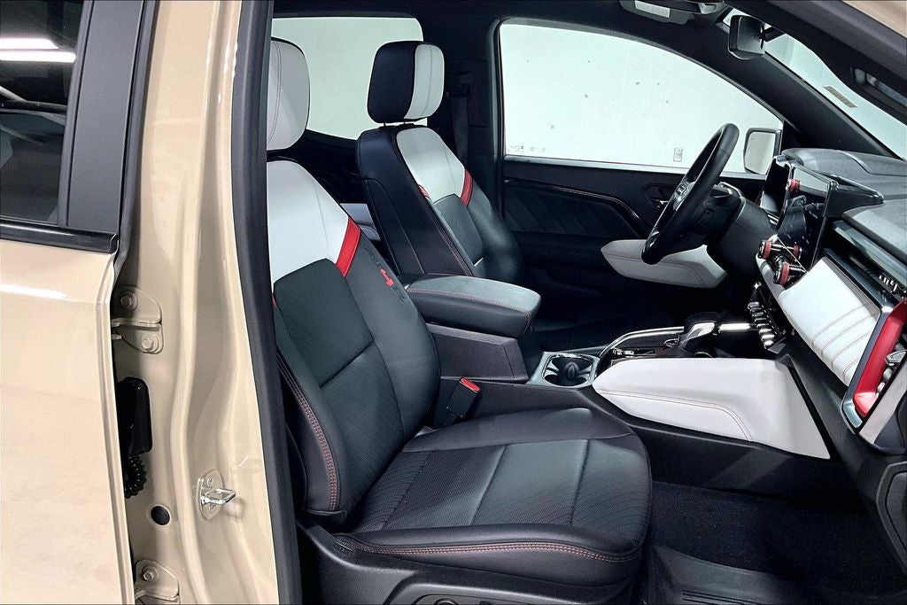 2023 GMC Canyon AT4X