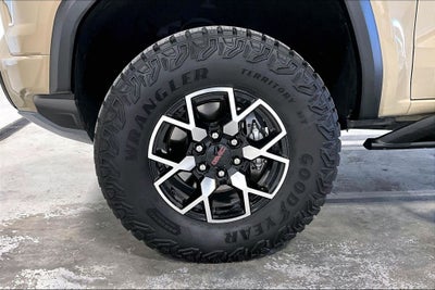 2023 GMC Canyon AT4X