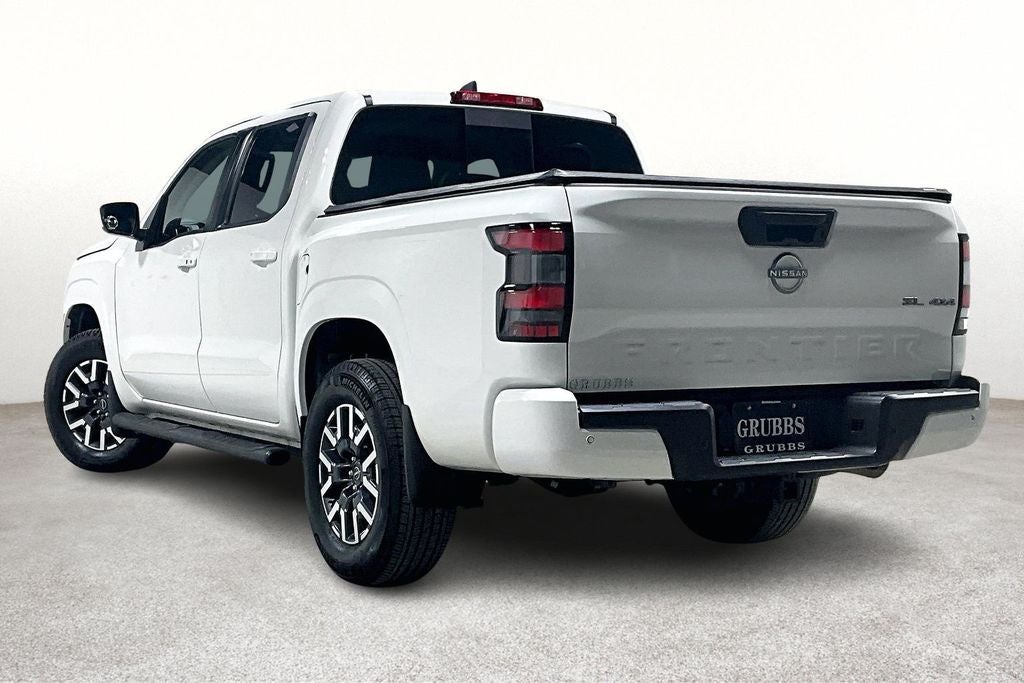 2024 Nissan Frontier SL