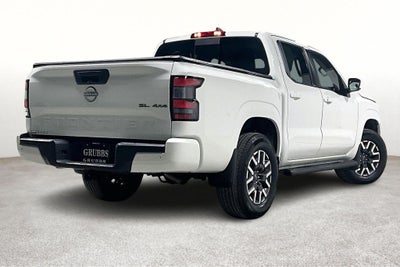 2024 Nissan Frontier SL