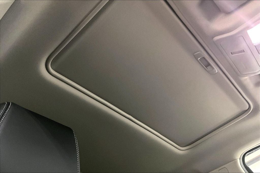 2024 Nissan Frontier SL