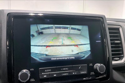 2024 Nissan Frontier SL