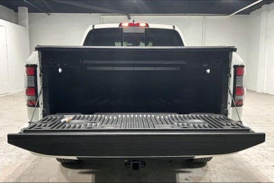 2024 Nissan Frontier SL