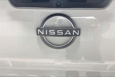 2024 Nissan Frontier SL