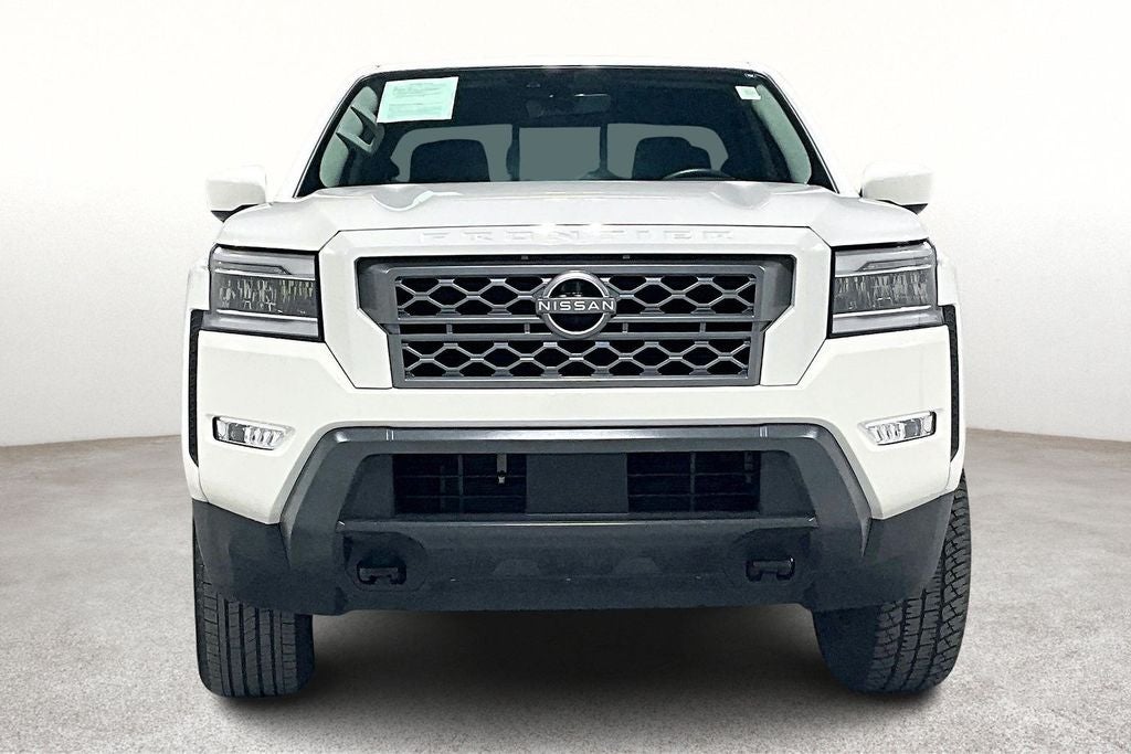 2024 Nissan Frontier SL