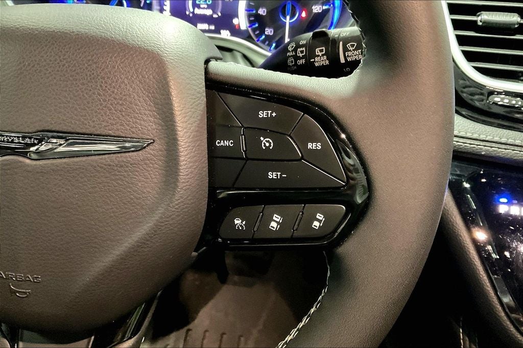 2024 Chrysler Pacifica Limited