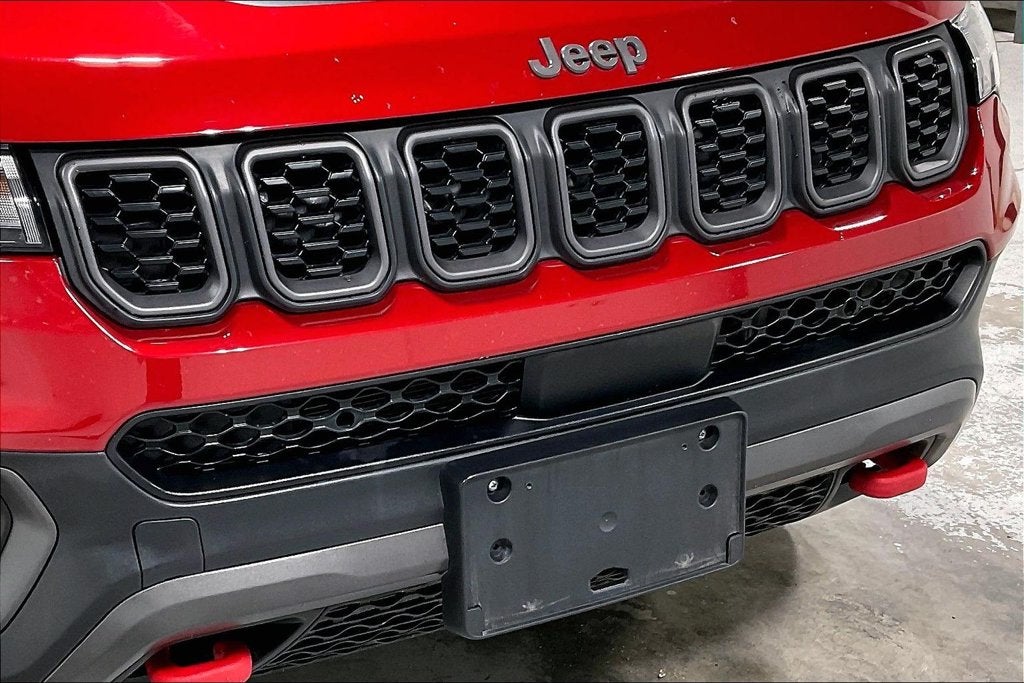 2025 Jeep Compass Trailhawk