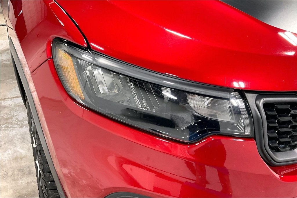 2025 Jeep Compass Trailhawk
