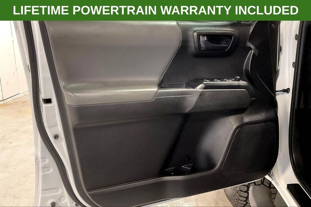 2023 Toyota Tacoma SR V6