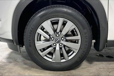 2025 Nissan Pathfinder S