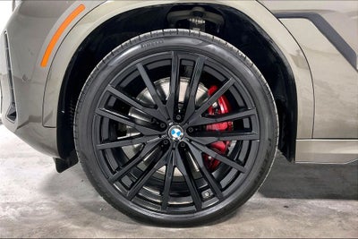 2025 BMW X6 M60i