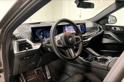 2025 BMW X6 M60i