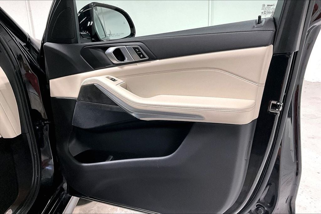 2022 BMW X5 xDrive45e