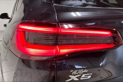 2022 BMW X5 xDrive45e