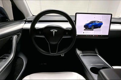 2024 Tesla Model Y Long Range