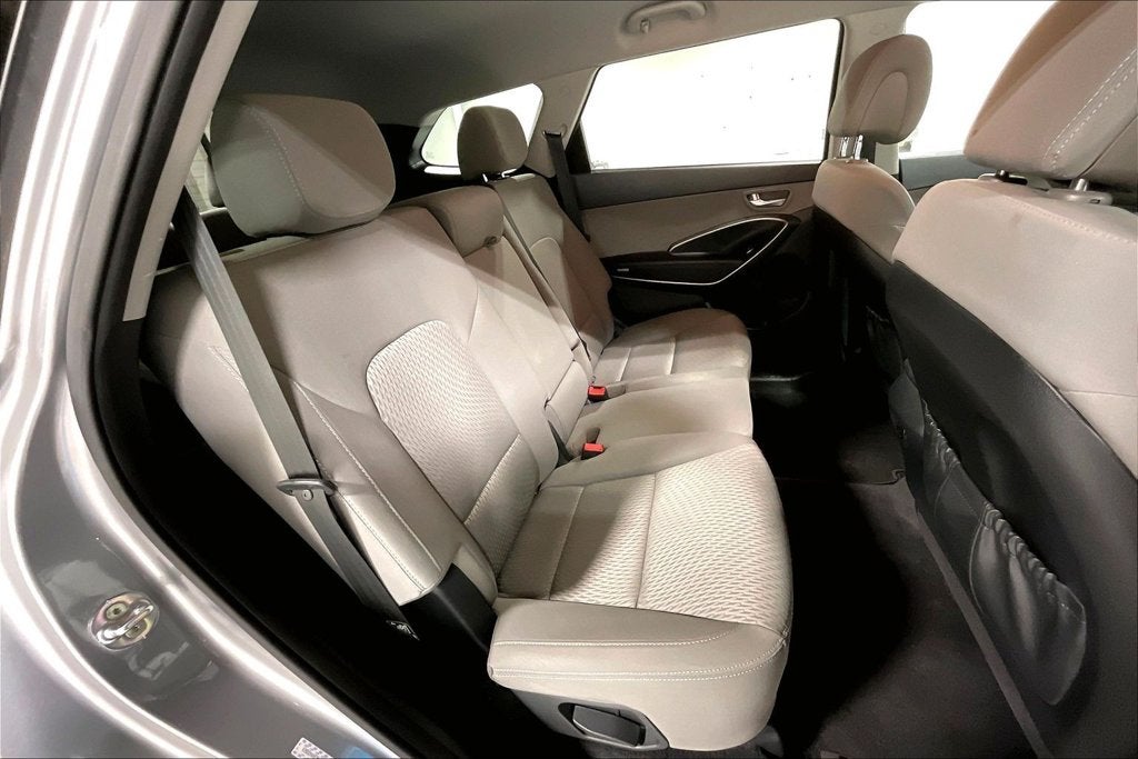 2019 Hyundai Santa Fe XL SE