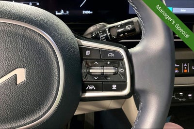 2025 Kia Carnival SX