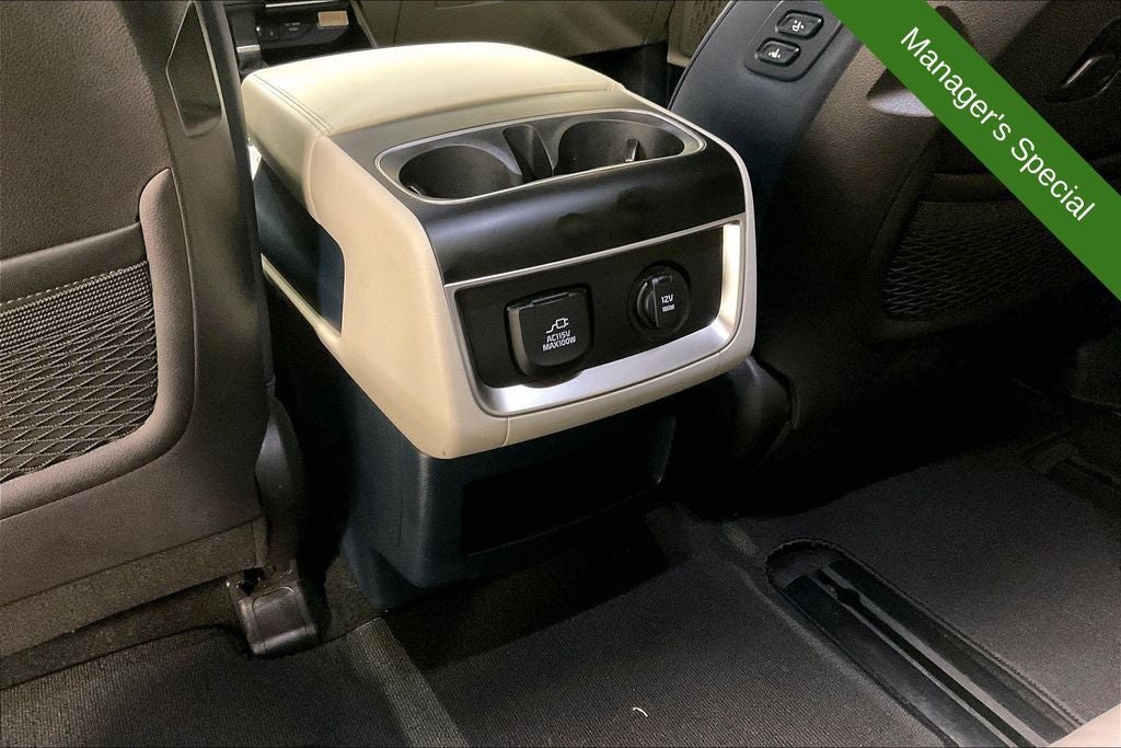 2025 Kia Carnival SX