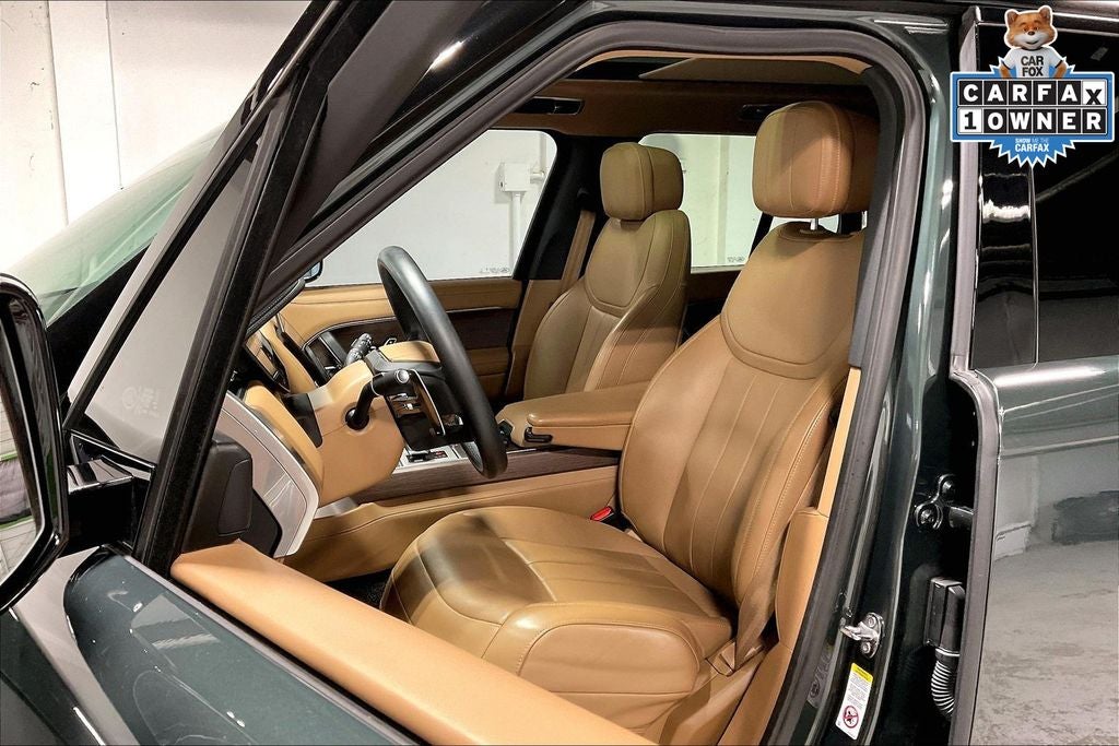2025 Land Rover Range Rover SE