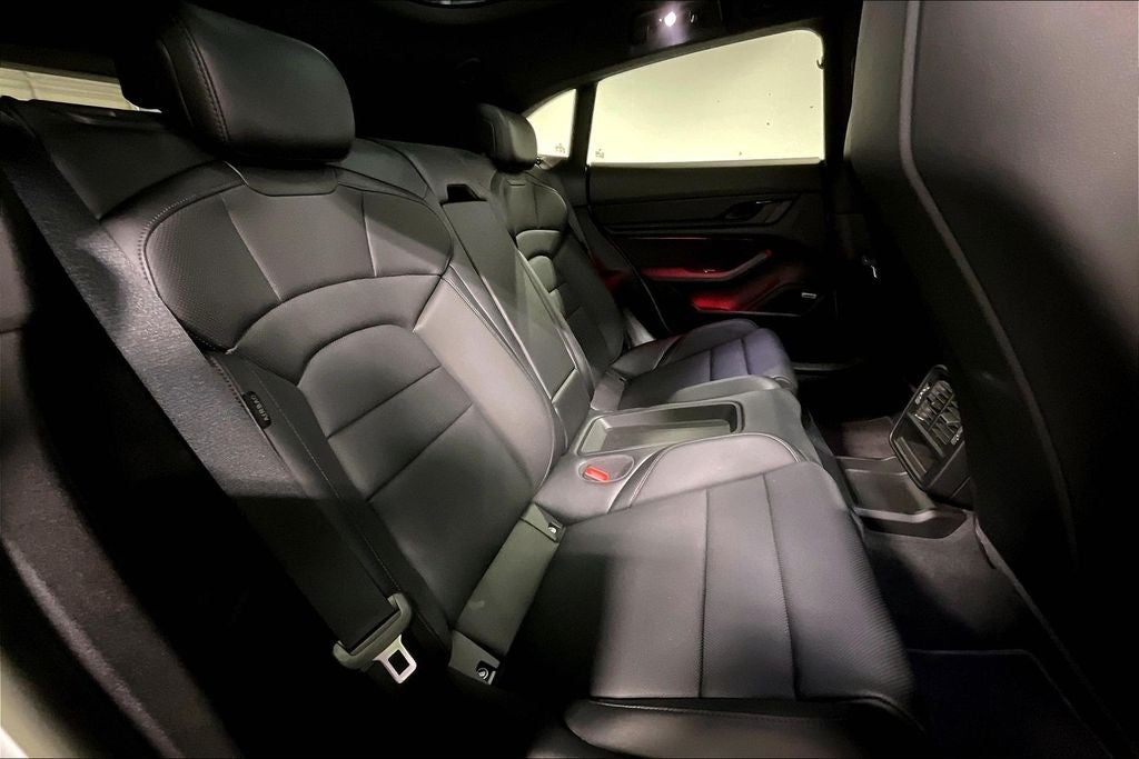 2022 Porsche Taycan Cross Turismo 4