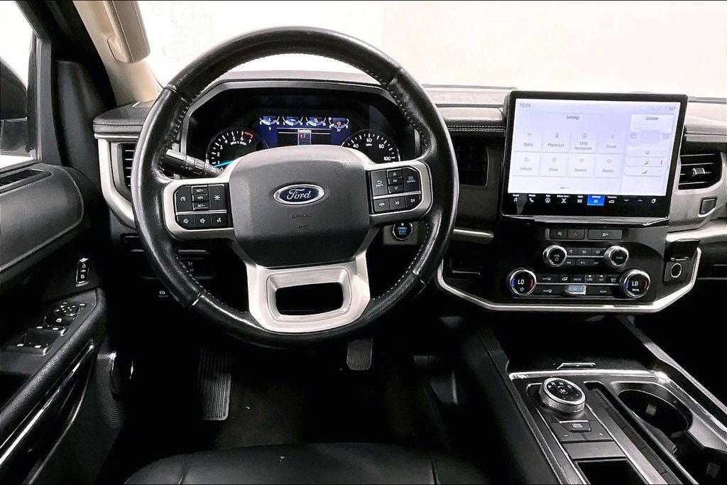 2023 Ford Expedition XLT