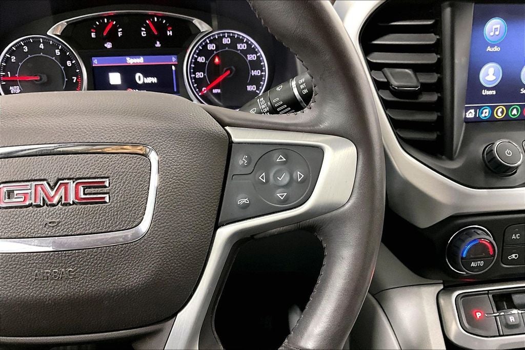 2022 GMC Acadia SLT