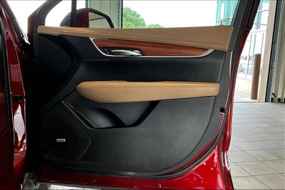 2018 Cadillac XT5 Platinum