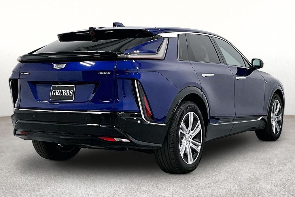 2024 Cadillac LYRIQ Tech