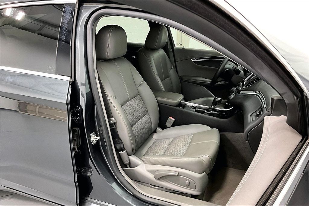 2019 Chevrolet Impala LS 1LS