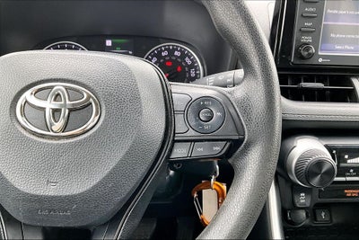 2022 Toyota RAV4 LE