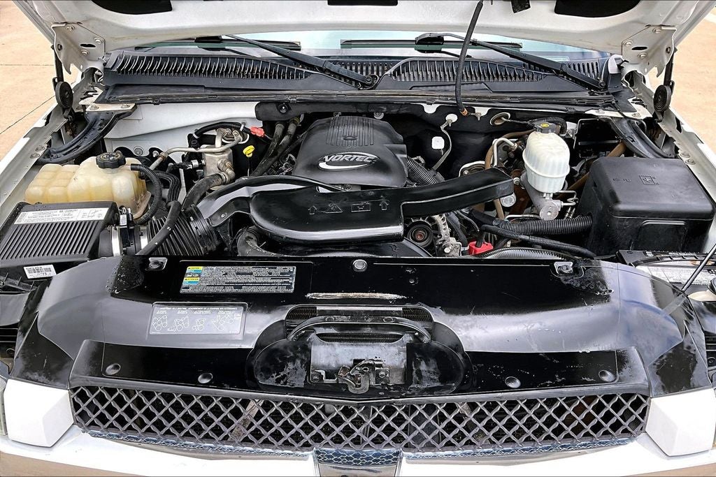 2004 Chevrolet Avalanche 1500 Base