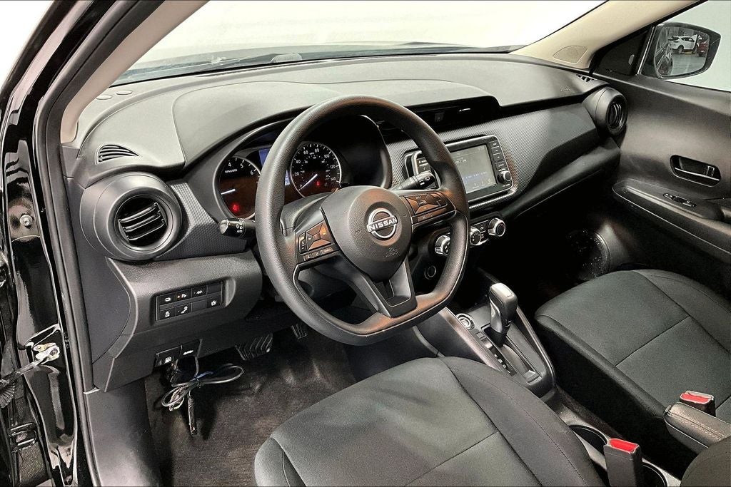 2024 Nissan Kicks S