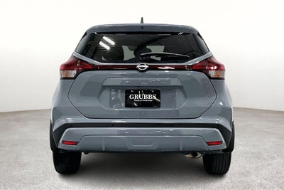 2023 Nissan Kicks SV