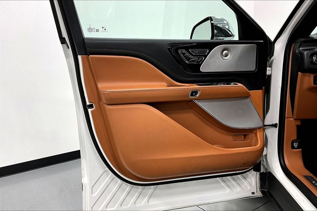 2020 Lincoln Aviator Plug-In Hybrid Black Label Grand Touring