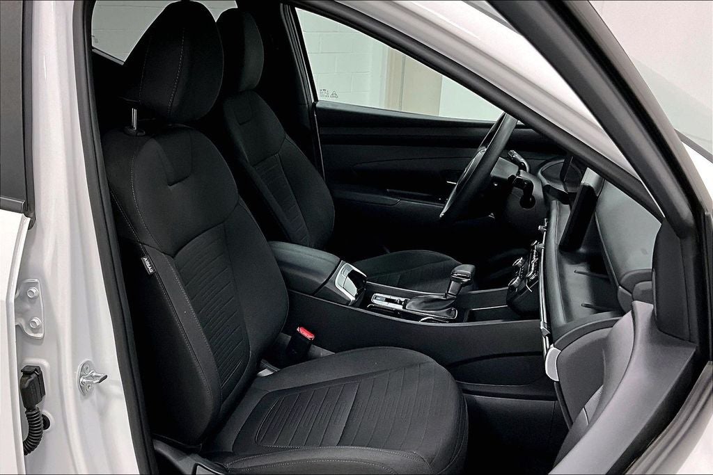 2025 Hyundai Santa Cruz SE