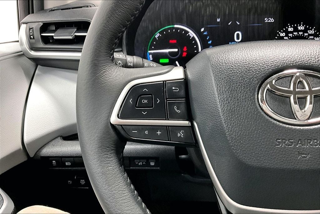 2026 Toyota Sienna XLE 8 Passenger