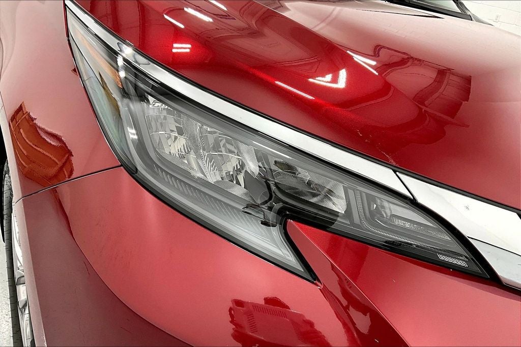 2026 Toyota Sienna XLE 8 Passenger