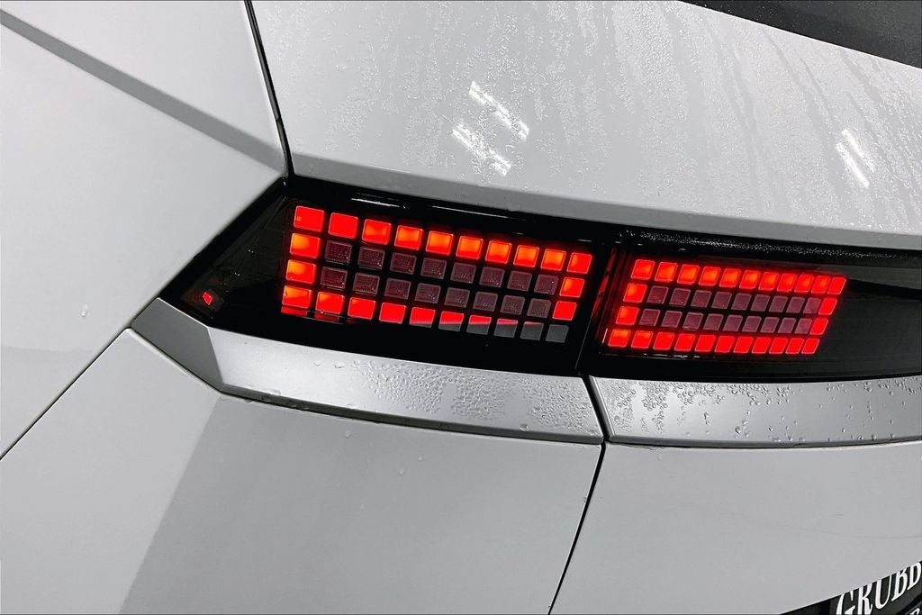 2022 Hyundai IONIQ 5 SE