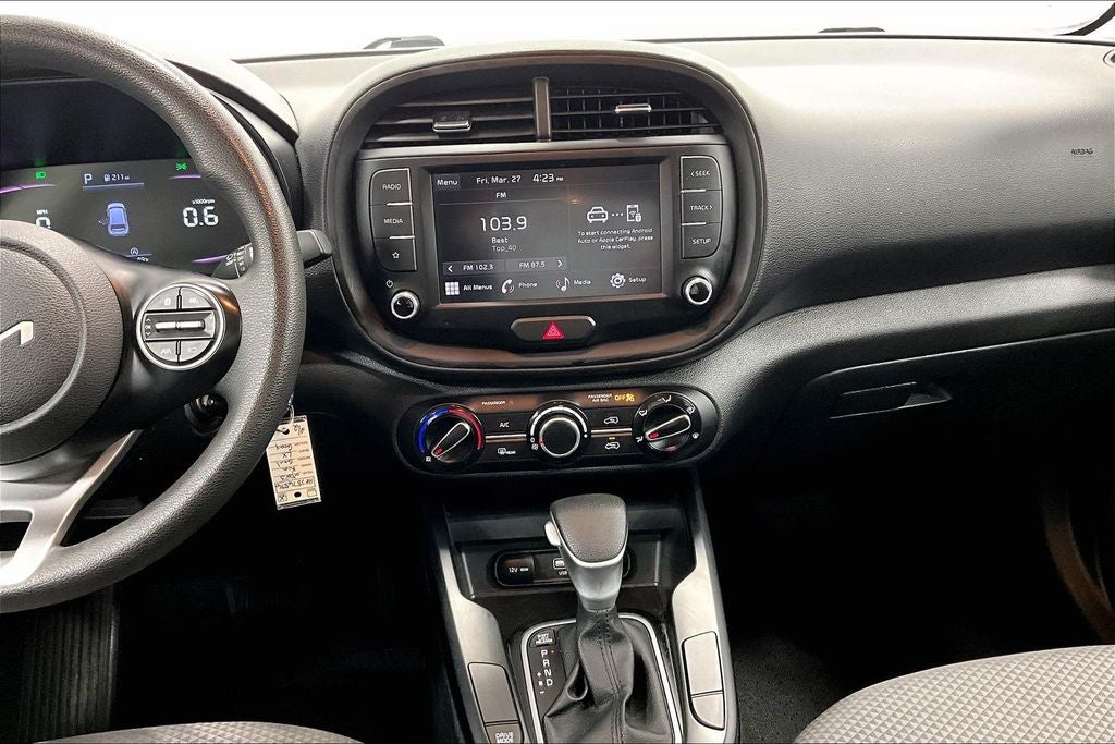 2023 Kia Soul LX