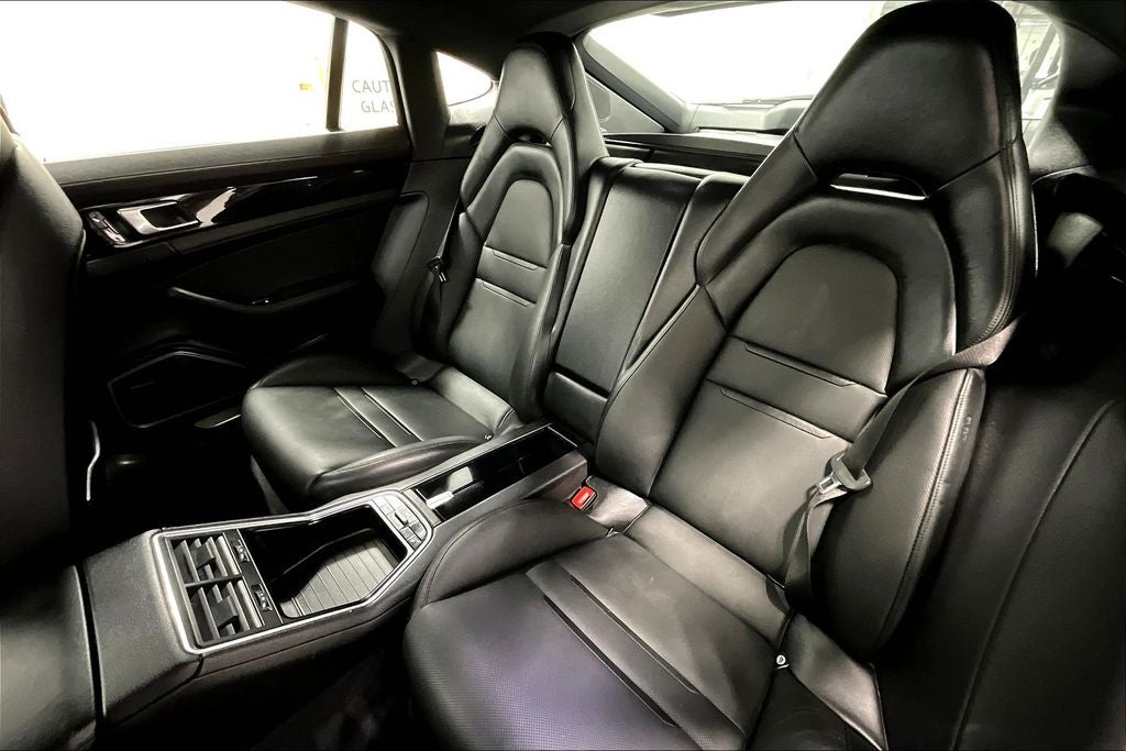 2018 Porsche Panamera 4S