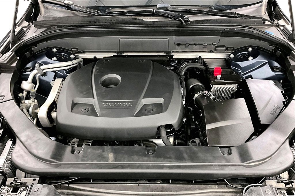 2020 Volvo XC60 T5 Momentum