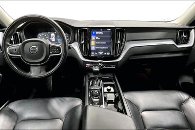 2020 Volvo XC60 T5 Momentum