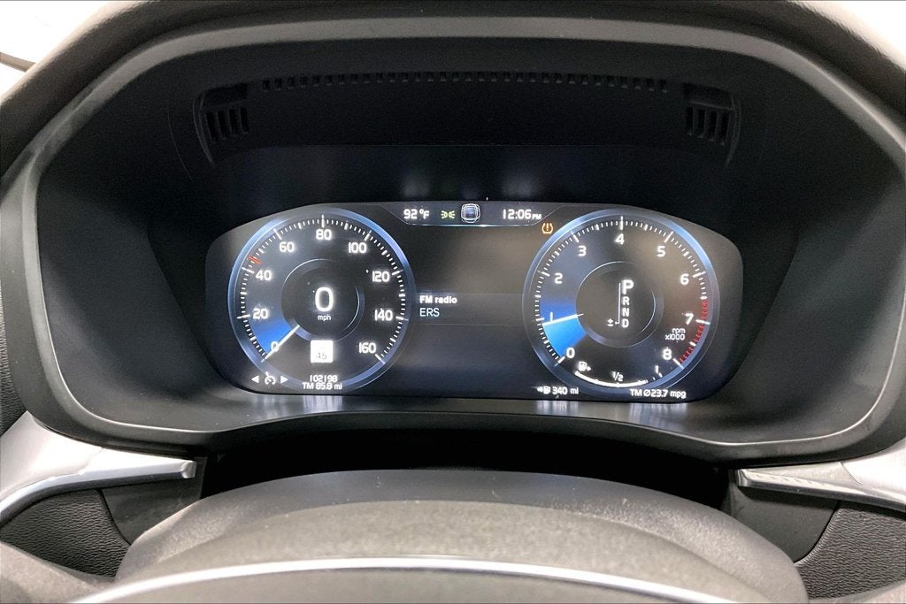 2020 Volvo XC60 T5 Momentum